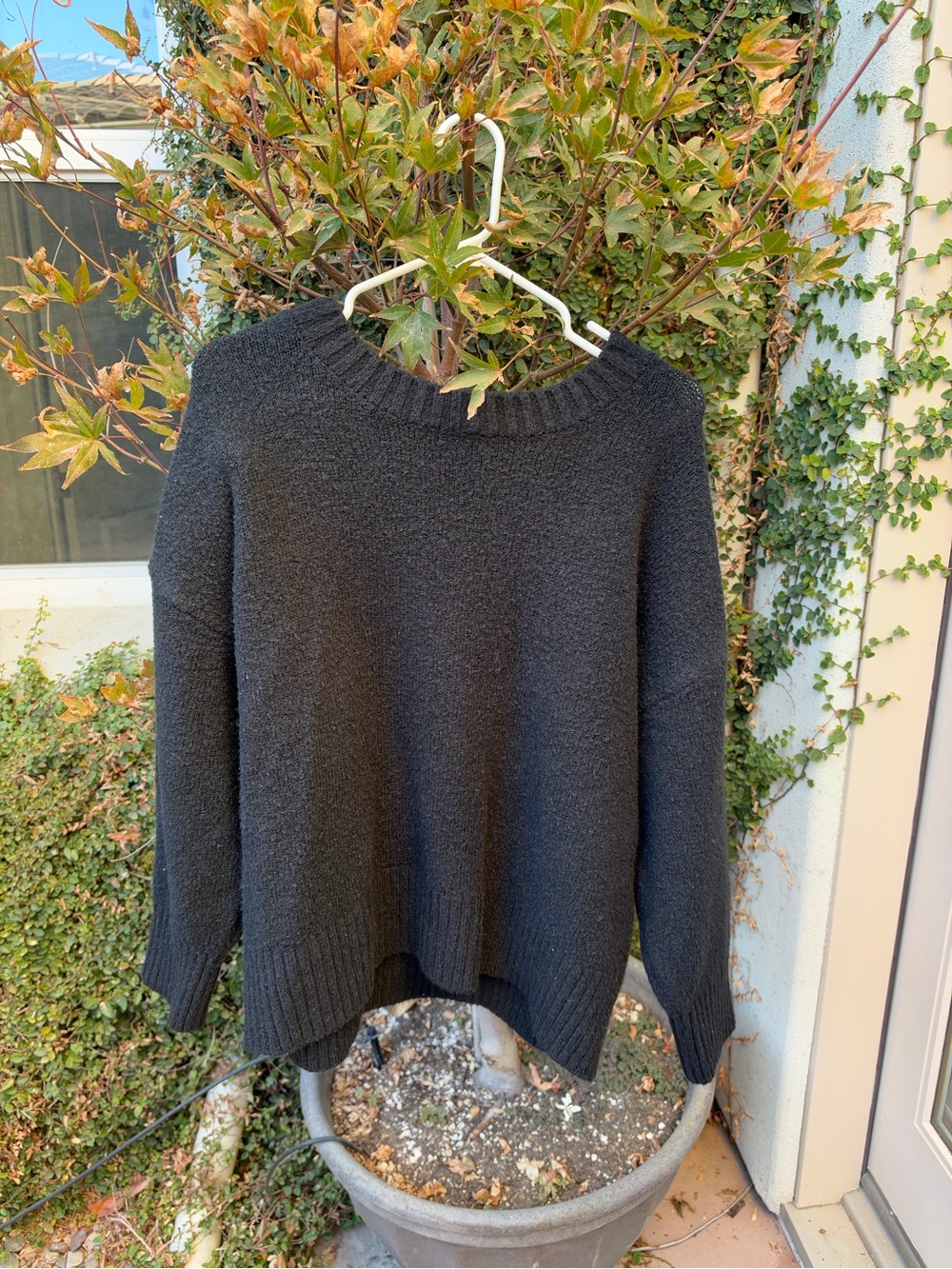 Fashion Nova Black Crewneck Sweater